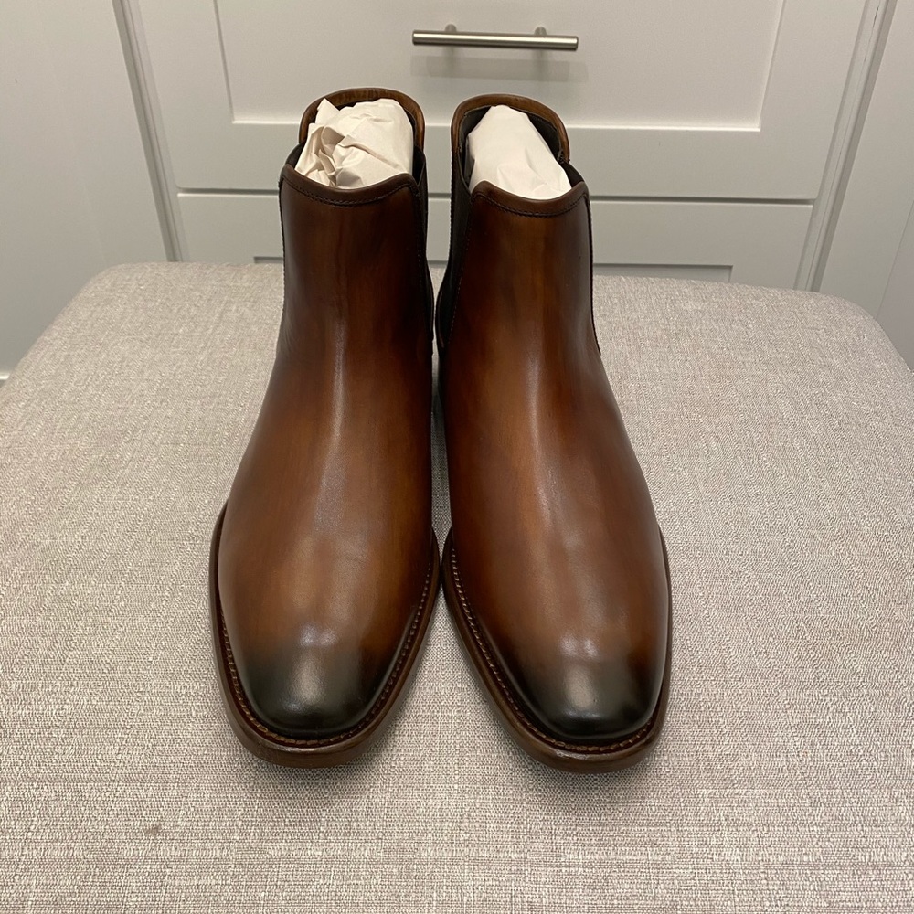 Johnston & Murphy Chelsea Boot